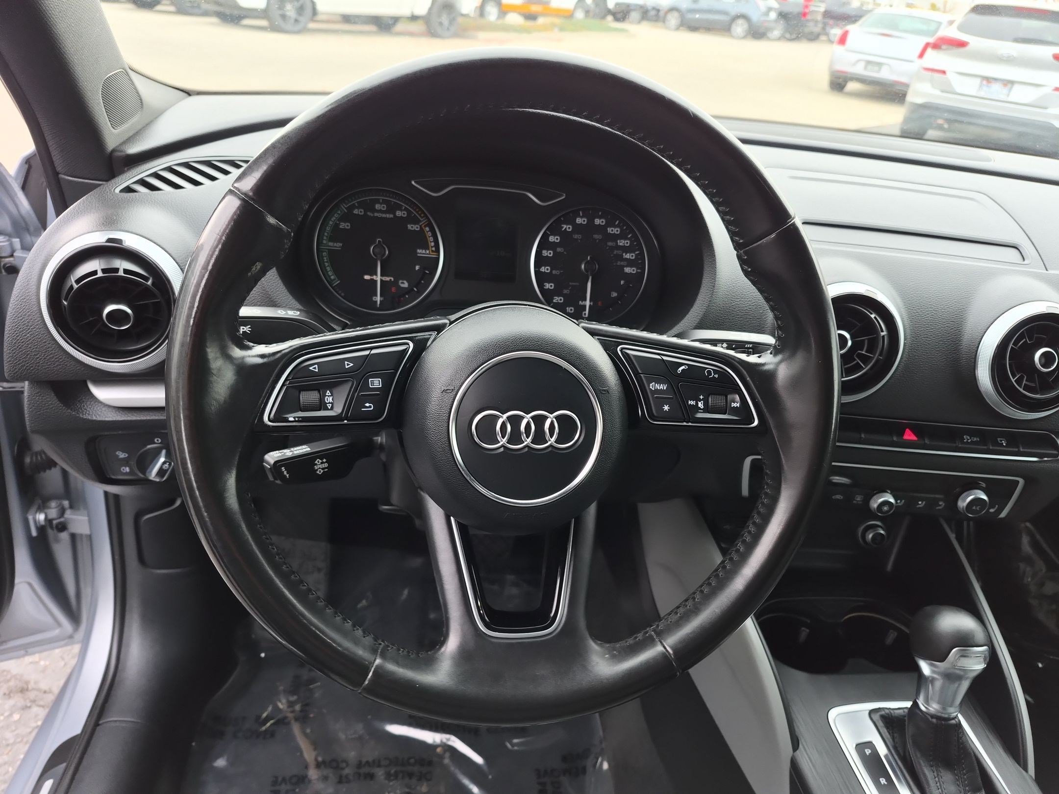Used 2017 Audi A3 e-tron Premium FWD image 16