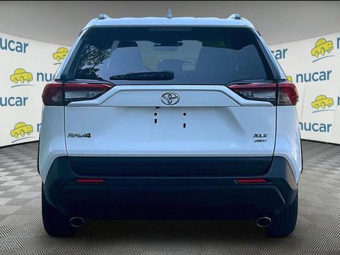 Used 2025 Toyota RAV4 XLE AWD/4WD image 5