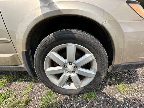 Used 2008 Subaru Outback 2.5i Limited AWD/4WD image 19