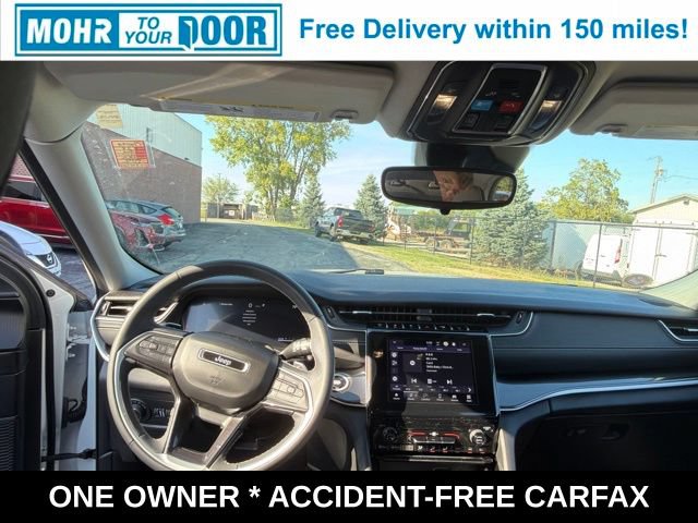 Used 2023 Jeep Grand Cherokee L Laredo AWD/4WD image 42