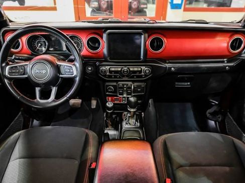 Used 2022 Jeep Gladiator Rubicon w/ Trailer Tow Package AWD/4WD image 14