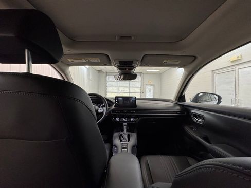 New 2026 Honda HR-V EX-L image 16