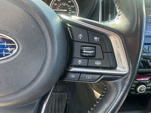 Used 2022 Subaru Forester Premium image 28
