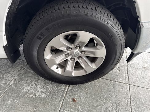 Certified 2023 RAM 1500 Laramie image 12