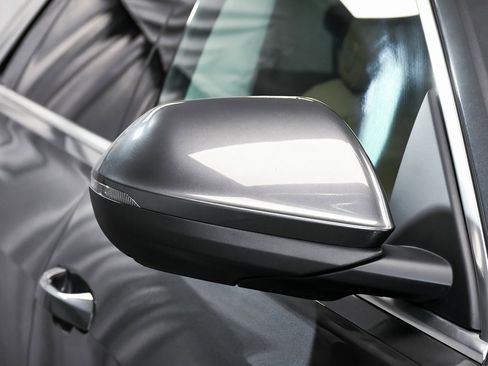 Used 2021 Audi Q8 Premium Plus w/ Premium Plus Package image 87