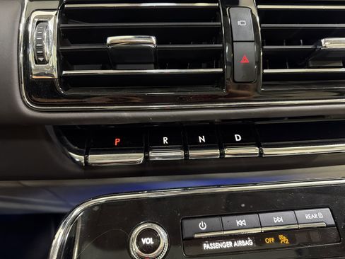 Used 2023 Lincoln Navigator Black Label AWD/4WD image 21