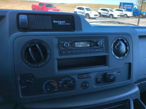 New 2026 Ford E-450 and Econoline 450 Super Duty w/ Power Equipment Group image 15