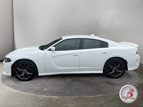 Used 2019 Dodge Charger GT image 4