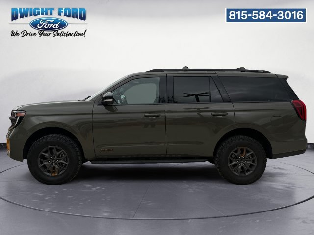 Used 2025 Ford Expedition Tremor AWD/4WD image 2