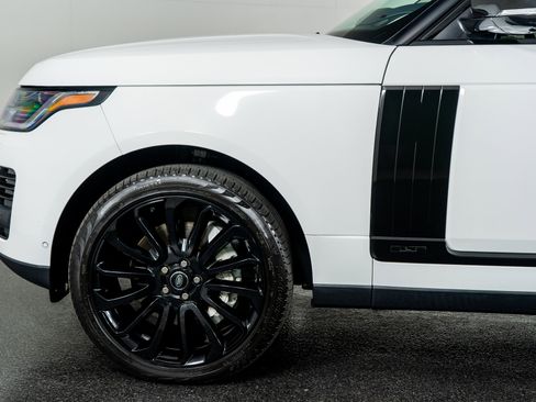 Used 2020 Land Rover Range Rover Long Wheelbase Autobiography image 19
