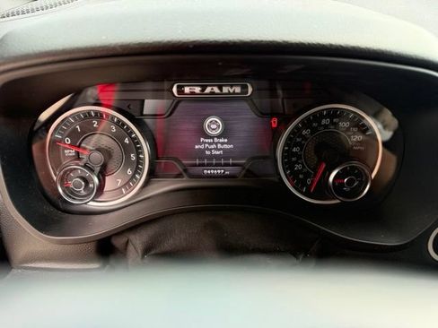 Used 2021 RAM 1500 Big Horn AWD/4WD image 4