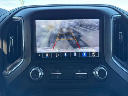 Used 2023 GMC Sierra 2500 Denali w/ Denali Black Diamond Edition image 26