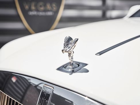 Used 2014 Rolls-Royce Wraith RWD image 8