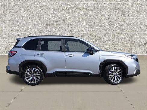 Certified 2025 Subaru Forester Touring AWD/4WD image 8