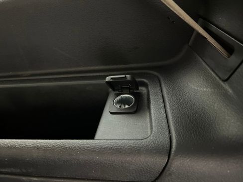 Used 2024 Ford Expedition Max XLT image 45