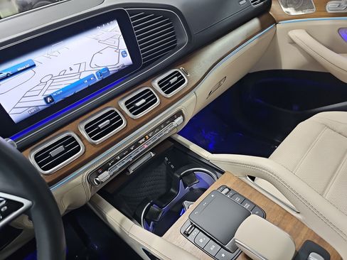 Certified 2024 Mercedes-Benz GLE 580 4MATIC image 26