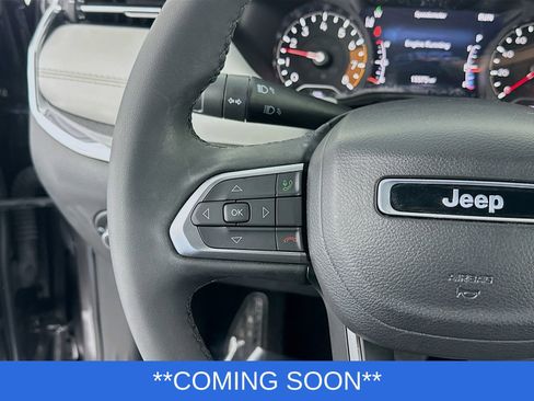 Used 2023 Jeep Compass Limited image 12