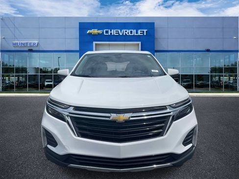 Used 2023 Chevrolet Equinox LT AWD/4WD image 2