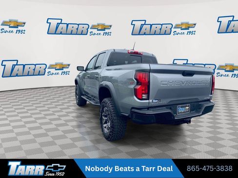 Used 2025 Chevrolet Colorado ZR2 w/ Technology Package AWD/4WD image 6