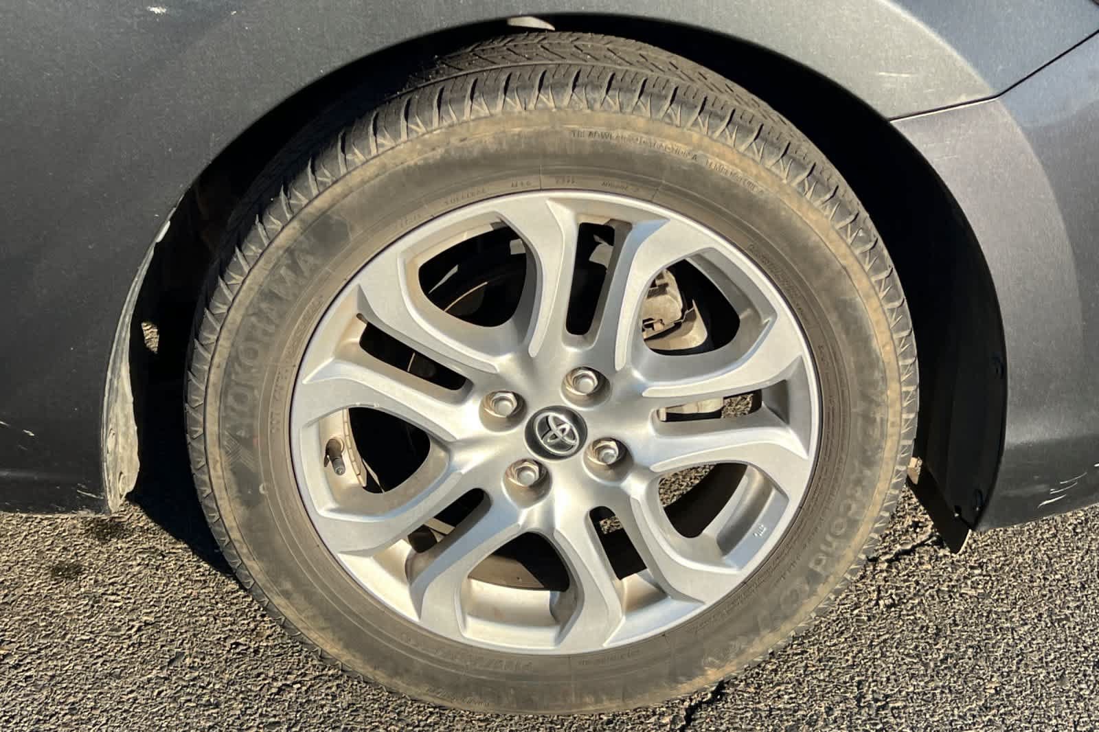 Certified 2018 Toyota Yaris iA FWD image 18