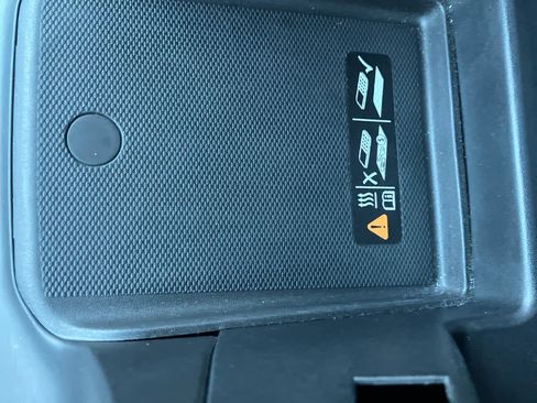 Certified 2024 GMC Sierra 1500 Denali Ultimate image 39