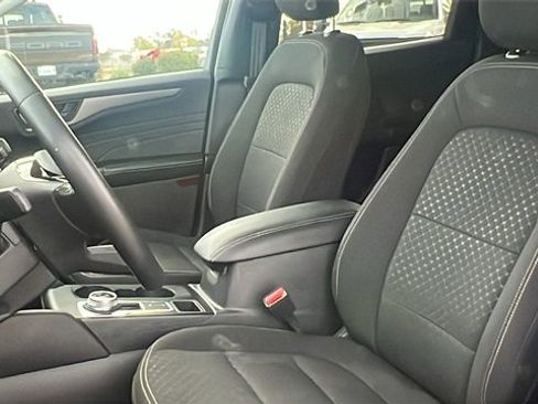 Certified 2024 Ford Escape Active w/ Tech Pack #1 image 19