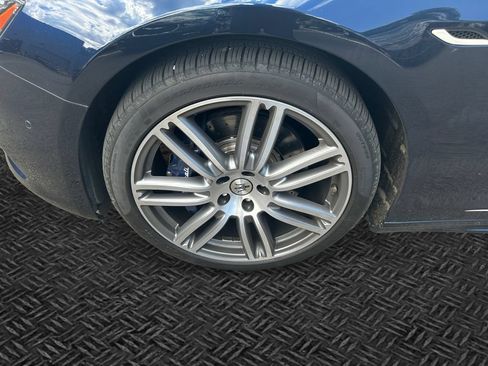 Used 2022 Maserati Ghibli Modena Q4 AWD/4WD image 11