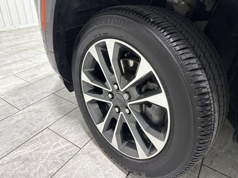 Used 2022 Jeep Grand Cherokee L Overland AWD/4WD image 34
