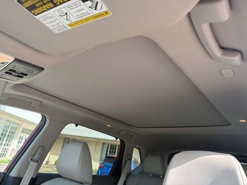 Used 2023 Nissan Rogue SV w/ SV Premium B Package FWD image 29