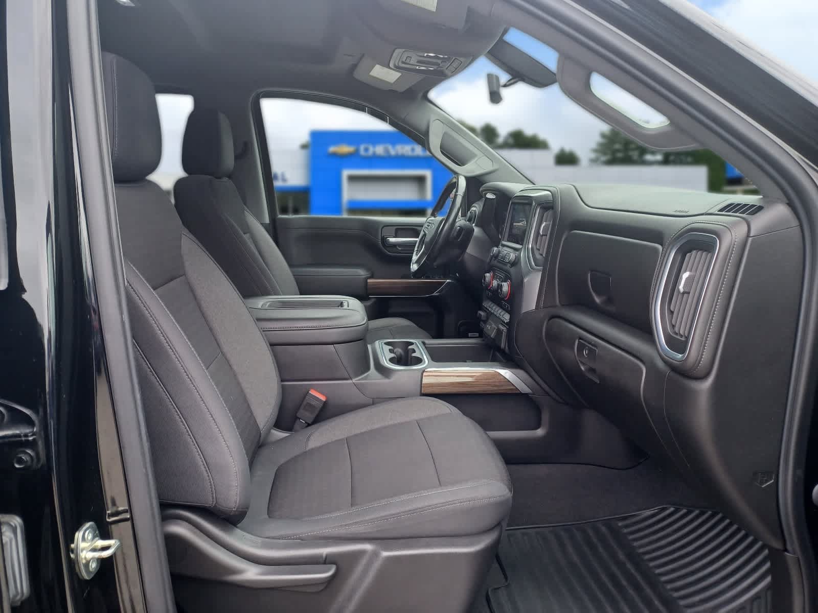 Used 2020 Chevrolet Silverado 1500 RST w/ All-Star Edition AWD/4WD image 21