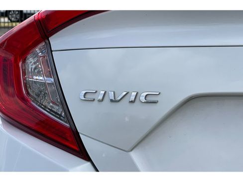 Used 2019 Honda Civic LX image 16
