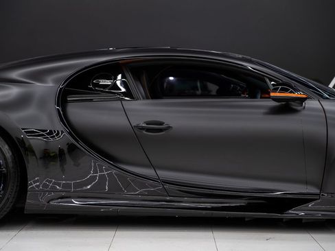 Used 2023 Bugatti Chiron Pur Sport AWD/4WD image 7