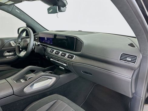 Used 2024 Mercedes-Benz GLE 63 AMG S image 31