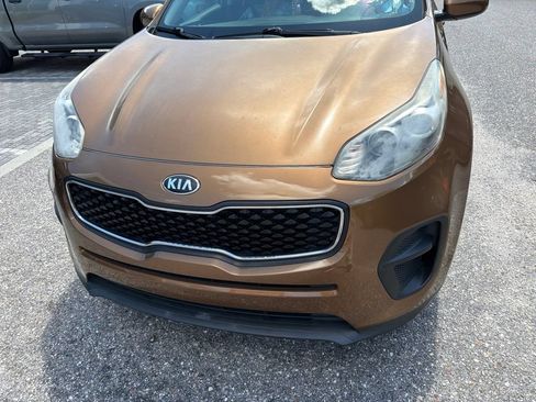 Used 2017 Kia Sportage LX w/ LX Popular Package FWD image 1