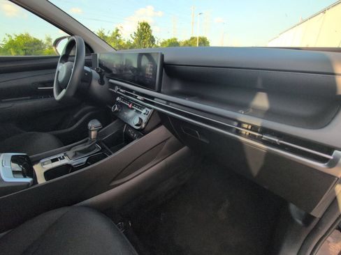 Used 2025 Hyundai Tucson SEL AWD/4WD image 30