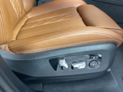 Certified 2024 BMW X5 xDrive40i w/ Premium Package image 16