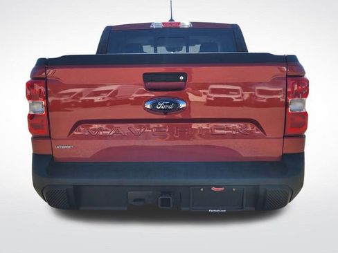 Certified 2024 Ford Maverick Lariat image 8