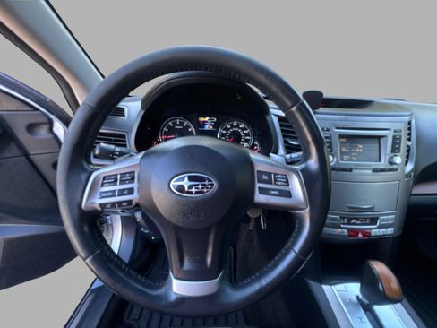 Used 2014 Subaru Outback 3.6R Limited w/ Moonroof Package AWD/4WD image 23