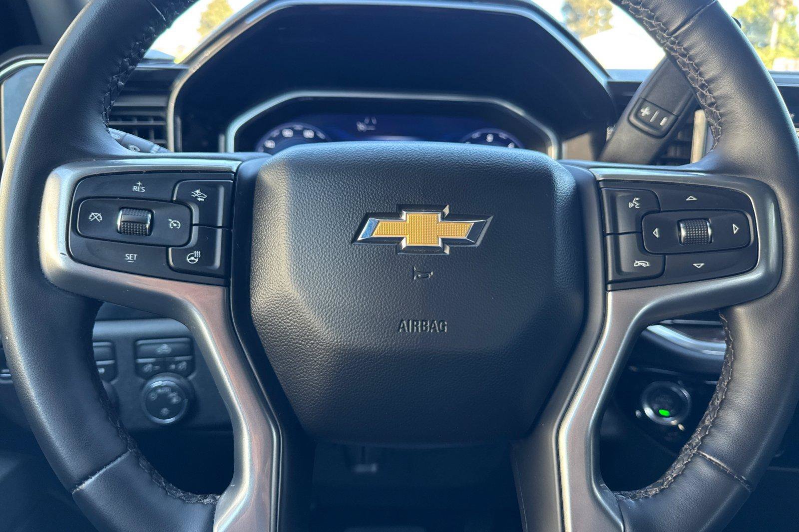 Used 2026 Chevrolet Silverado 1500 LT AWD/4WD image 26