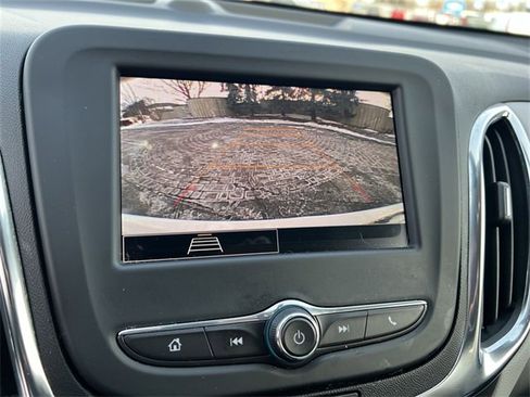 Certified 2023 Chevrolet Equinox LS w/ LS Convenience Package image 21