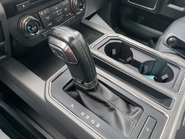 Used 2017 Ford F150 Raptor w/ Equipment Group 802A Luxury AWD/4WD image 17