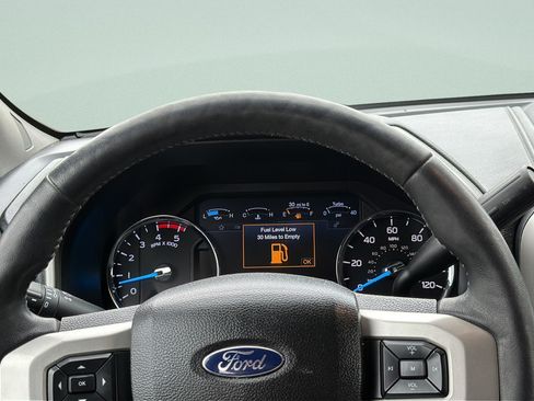 Used 2017 Ford F350 Lariat w/ Lariat Ultimate Package AWD/4WD image 13