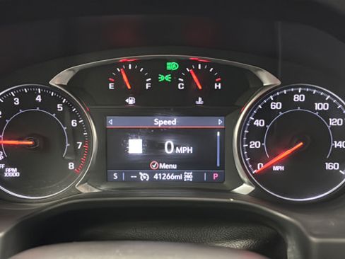 Used 2023 GMC Acadia AT4 w/ Preferred Package AWD/4WD image 16