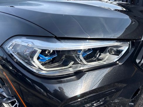 Used 2022 BMW X6 xDrive40i w/ Executive Package image 55