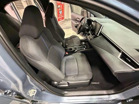 Used 2020 Toyota Corolla SE image 36