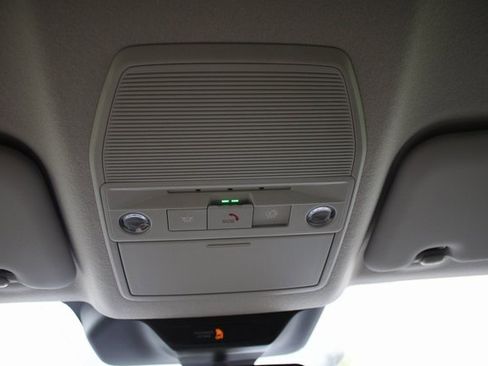 New 2026 Nissan Kicks SR w/ Cold Weather Package image 15