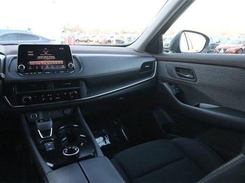 Certified 2023 Nissan Rogue S image 23