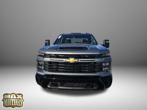 New 2025 Chevrolet Silverado 2500 Custom w/ Custom Value Package image 3