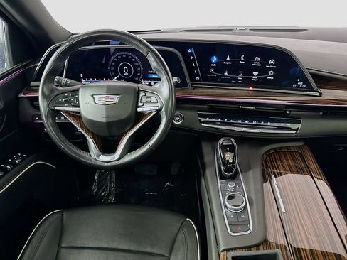 Used 2022 Cadillac Escalade ESV Premium Luxury w/ LPO, Radiant Package AWD/4WD image 23