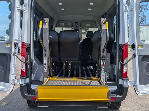 Used 2023 Ford E-Transit Medium Roof RWD image 6
